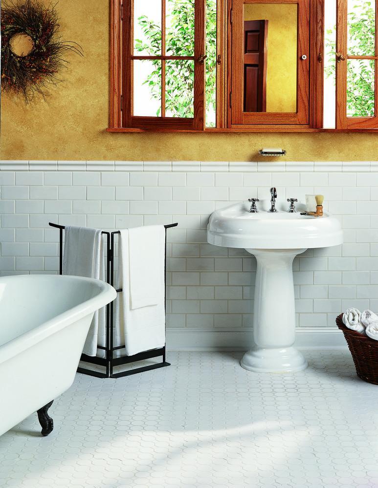 octagon with white matte dot on bathroom floor
